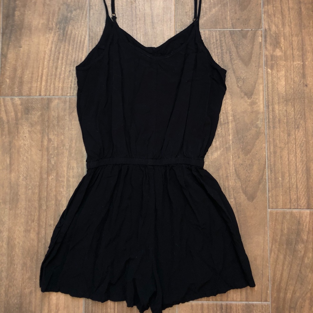BLACK ROMPER - Picture 2 of 2